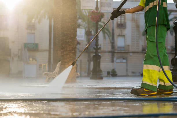 Best Pressure Washing Contractors  in Bay City, OR